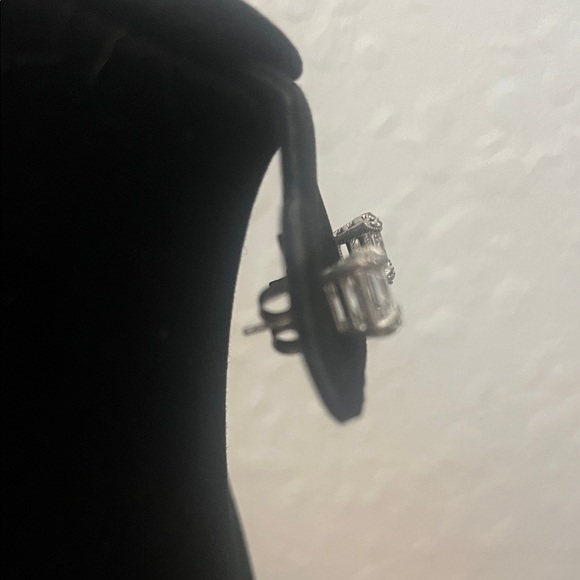 Judith Ripka 925Sterling Silver Diamondique studs - Picture 2 of 3